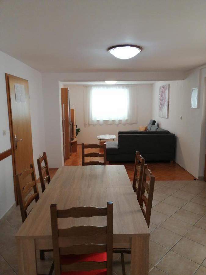 Apartmani Vrljicak Omis Luaran gambar