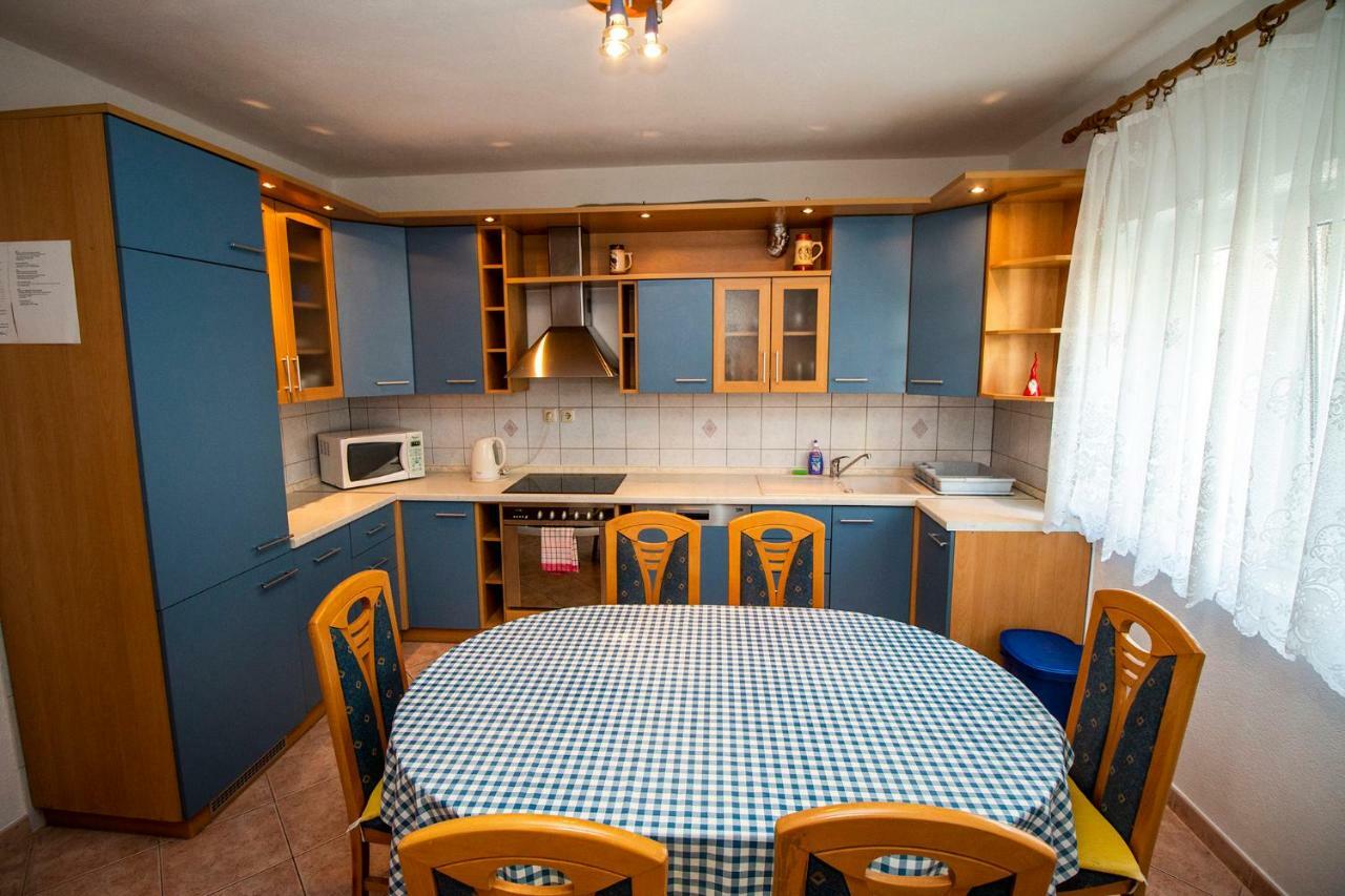 Apartmani Vrljicak Omis Luaran gambar